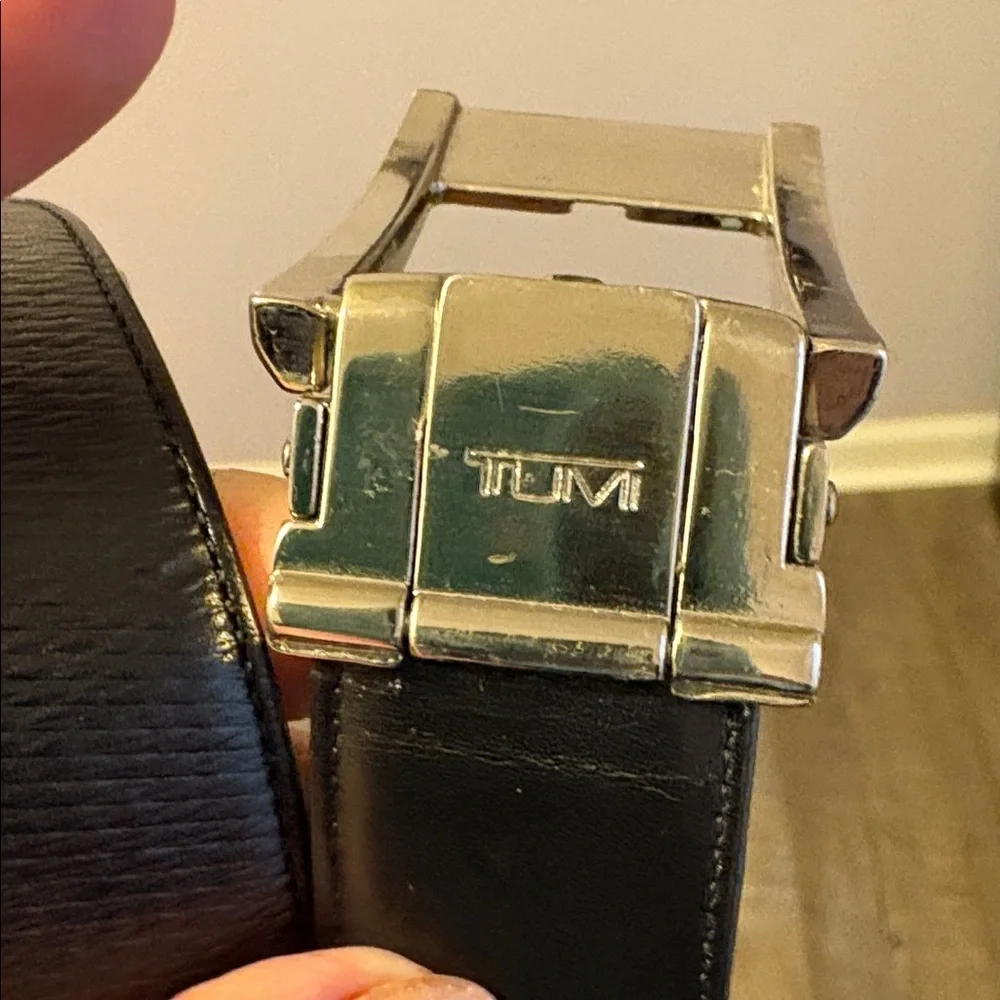 Tumi Black Leather Belt with Silver Metal Buckle